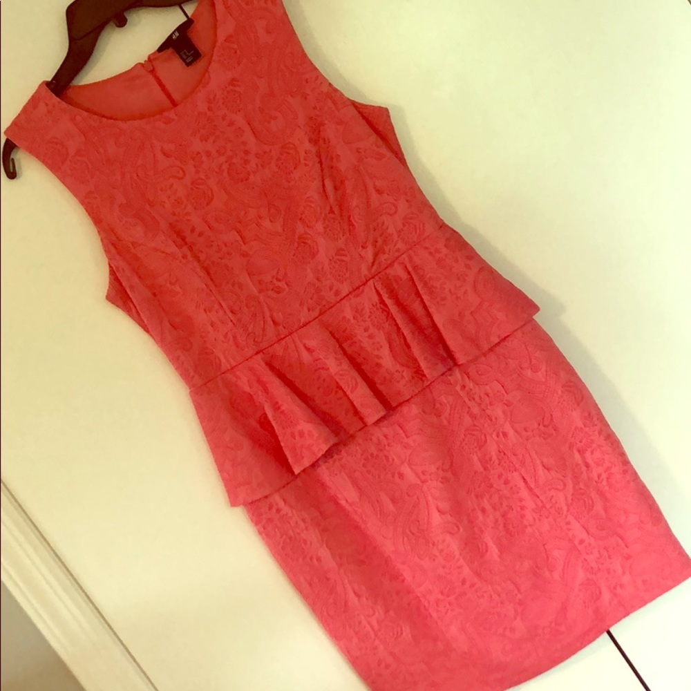 H&M coral peplum dress